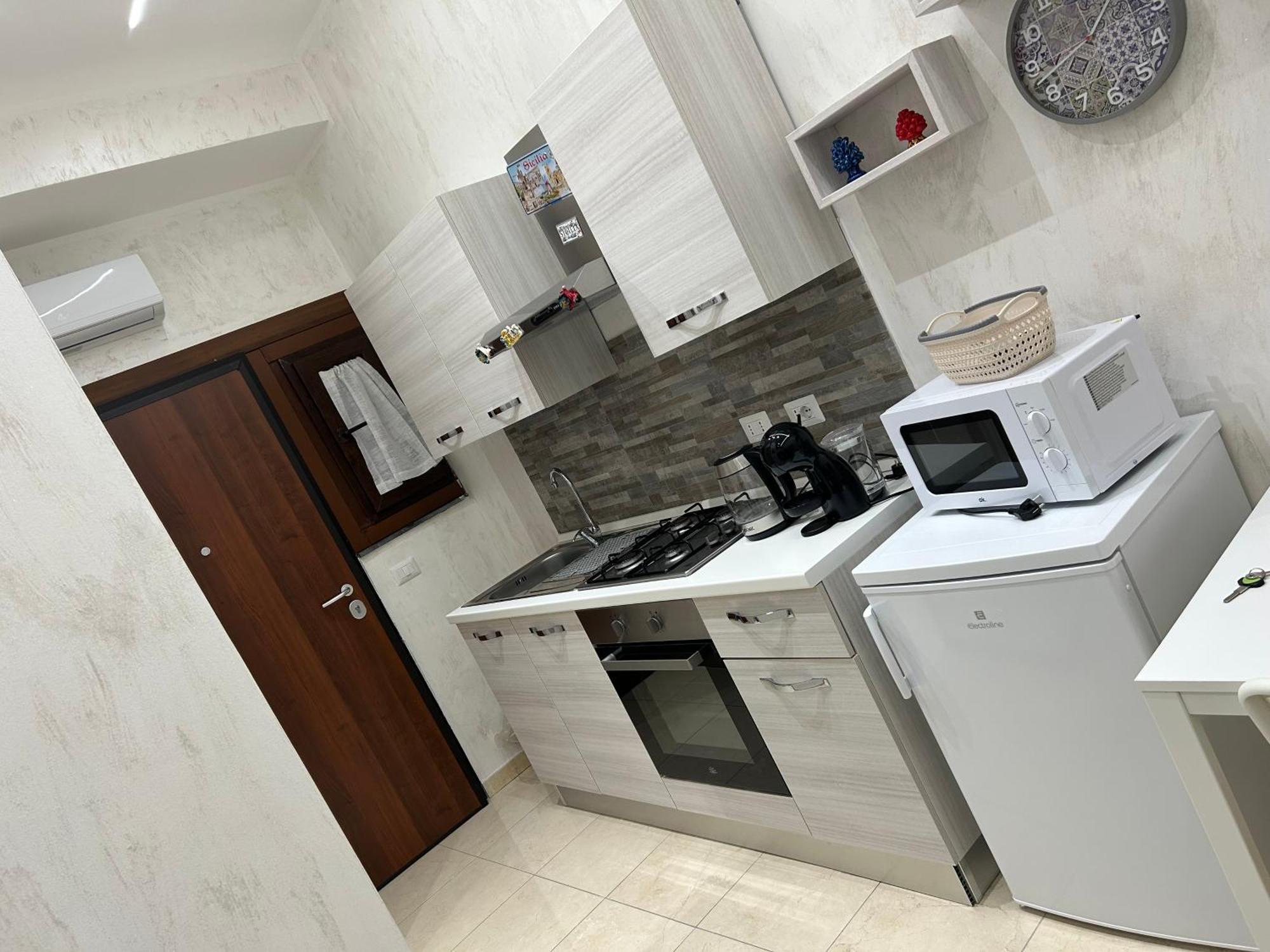 Dany House Apartment Catania Ngoại thất bức ảnh